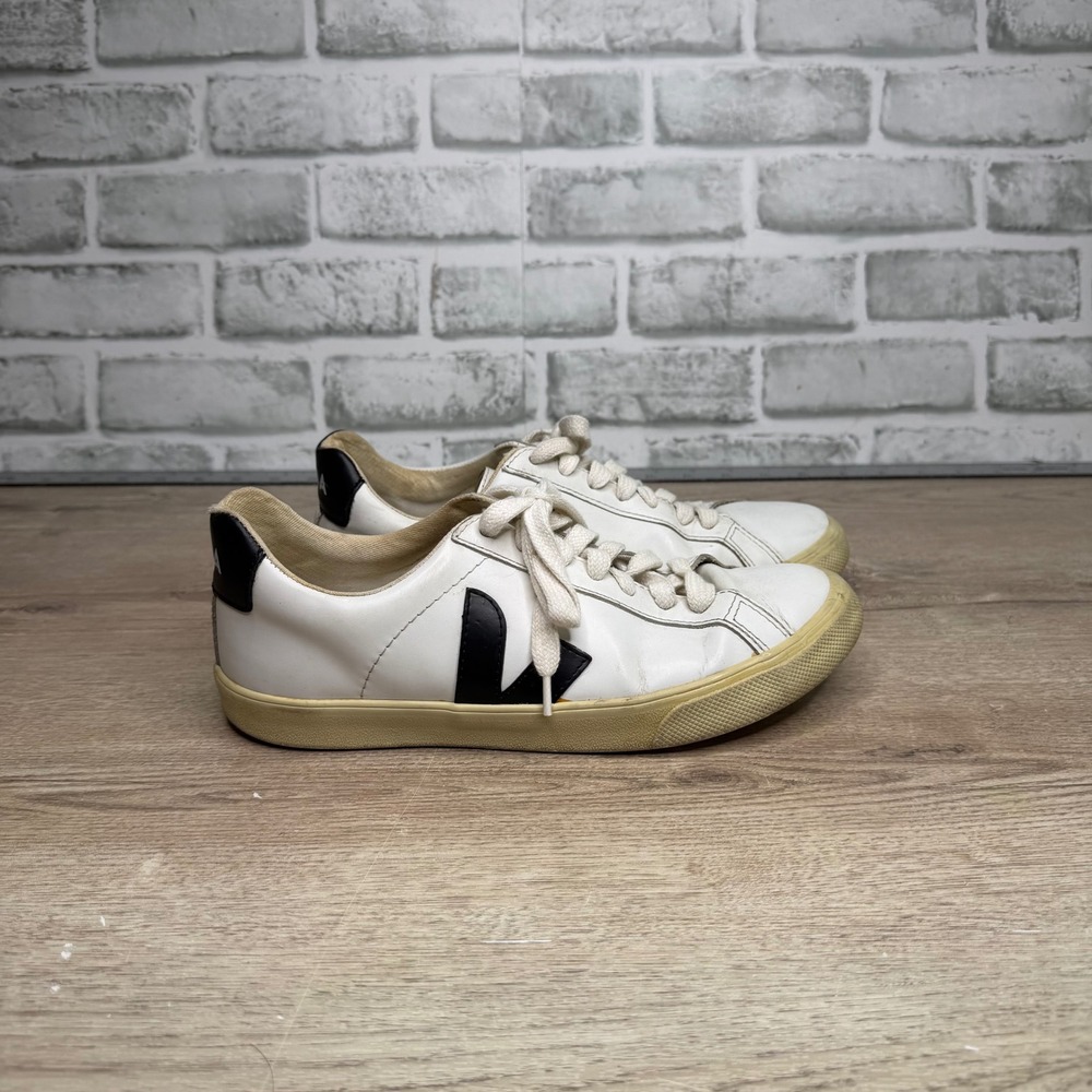 Veja Esplar Leather Low Top Sneakers White Black Size 7